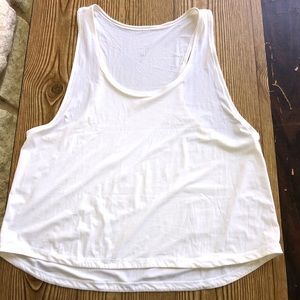 Lululemon crop top